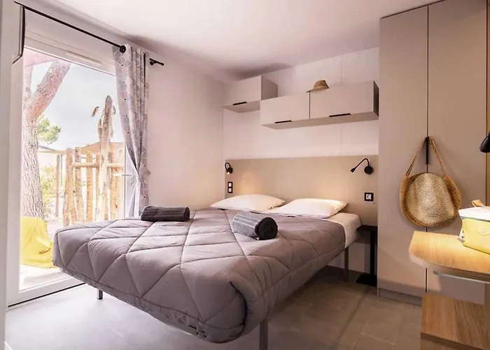 4 Etoiles - Parc Aquatique - Ccaffga *