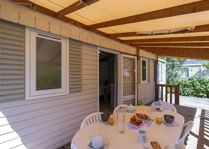 4 Etoiles - Parc Aquatique - Ccaffga 阿格德