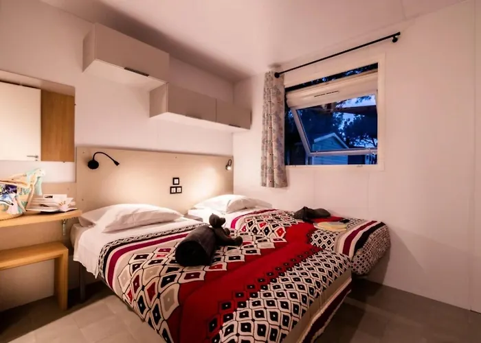 营地 4 Etoiles - Parc Aquatique - Ccaffga 阿格德