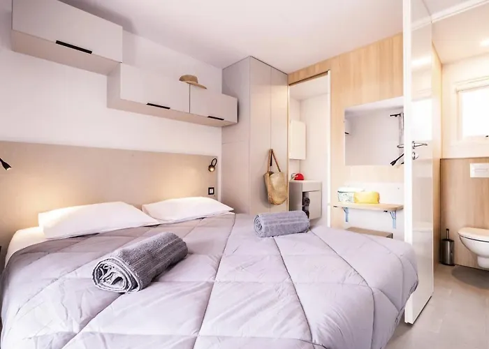 4 Etoiles - Parc Aquatique - Ccaffga * 阿格德