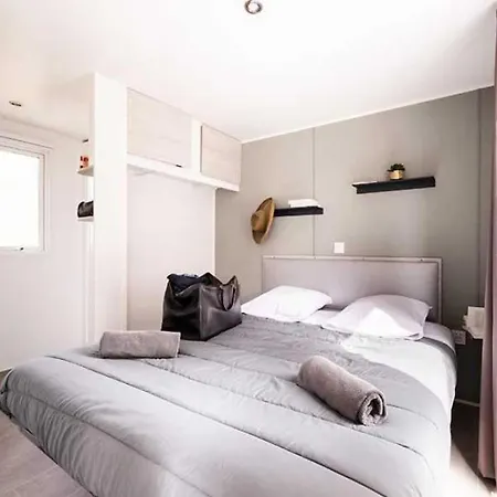 4 Etoiles - Parc Aquatique - Ccaffga Kemping *