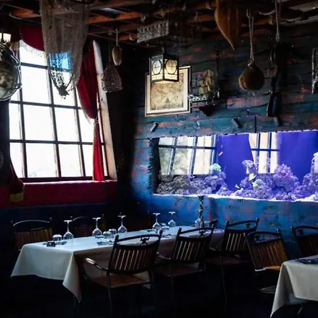 אתר קמפינג 4 Etoiles - Parc Aquatique - Ccaffga *