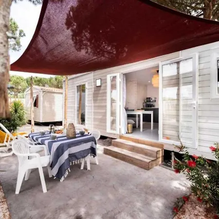 4 Etoiles - Parc Aquatique - Ccaffga * אגדה