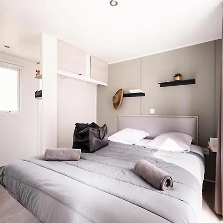 Zecamping 4 Avec Parc Aquatique Club Enfant Animations Sauna Hammam Camping Agde