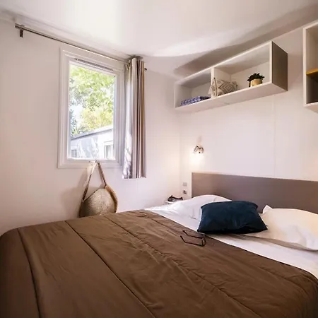 Zecamping 4 Avec Parc Aquatique Club Enfant Animations Sauna Hammam Campsite 4*