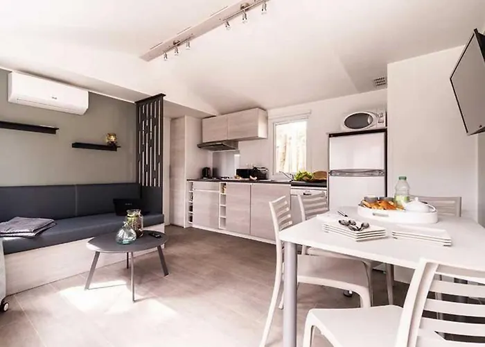 Zecamping 4 Avec Parc Aquatique Club Enfant Animations Sauna Hammam 4*