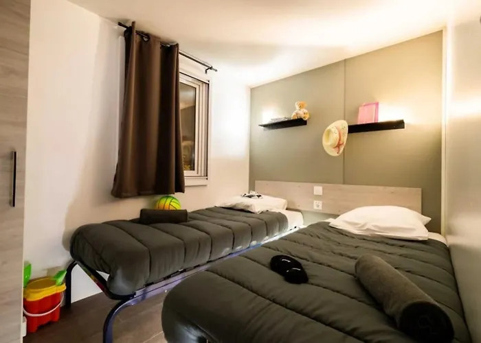 Camping Zecamping 4 Avec Parc Aquatique Club Enfant Animations Sauna Hammam Agde