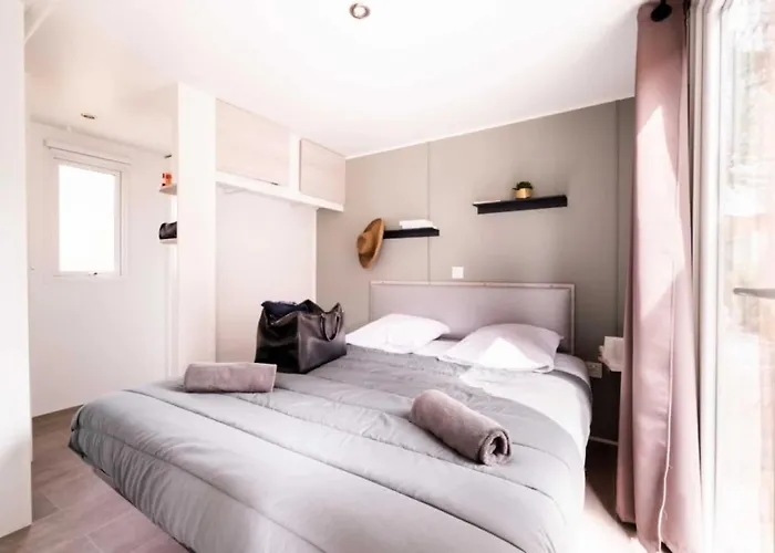 4 Etoiles - Parc Aquatique - Ccaffga アグド