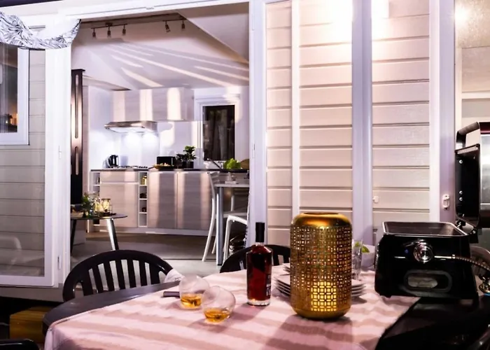 Zecamping 4 Avec Parc Aquatique Club Enfant Animations Sauna Hammam 4*